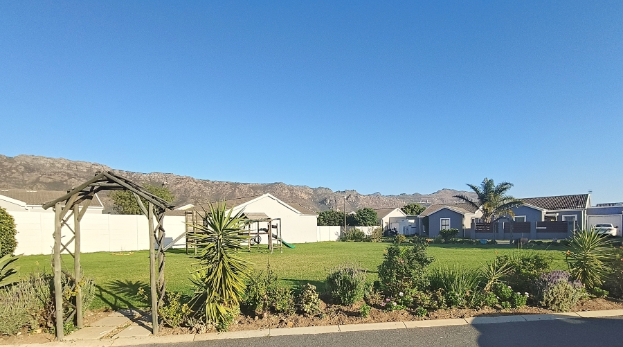 3 Bedroom Property for Sale in Onverwacht Western Cape